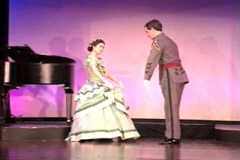 Dance Through Time1-Waltz Stockbeeldmateriaal 1028548