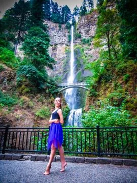Dancer posing in front of multnomah falls 写真素材