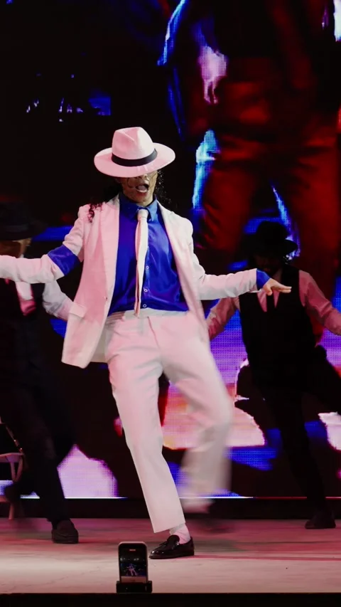 Dancers perform on stage in the style of the legendary Michael Jackson. Видео 333659862