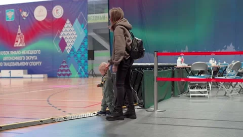 Dances 스톡 동영상 166851734