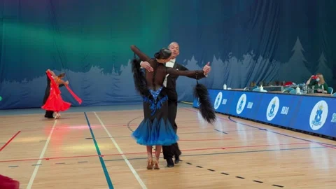 Dances 스톡 동영상 166851832