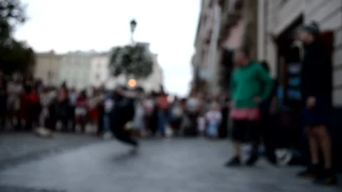 Dances, out of focus. Street dancers dance a breakdance. Stock Footage 219402086