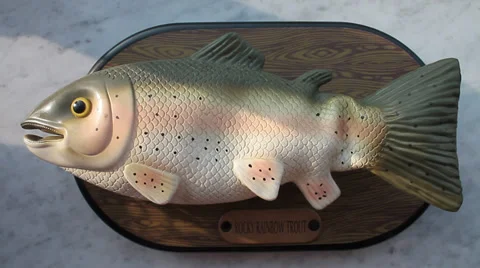 Dancing and singing rubber fish Video stock 30364932