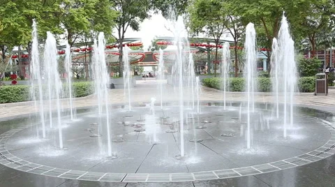 Dancing Beautiful fountain inside circle line Stock Footage 47790224