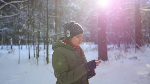Dancing in the cold Stock Footage 69894902
