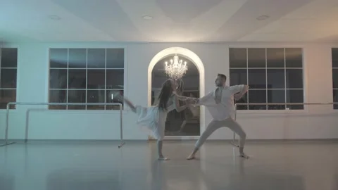 A dancing couple, log video Stock-Footage 229994554