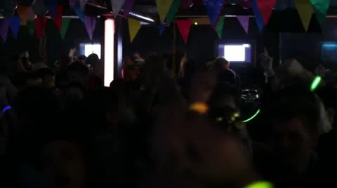 Dancing in the disco Video stock 21239860