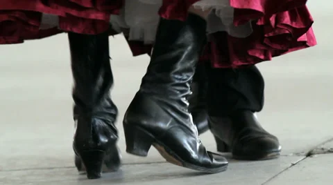 Dancing Stock-Footage 31152632