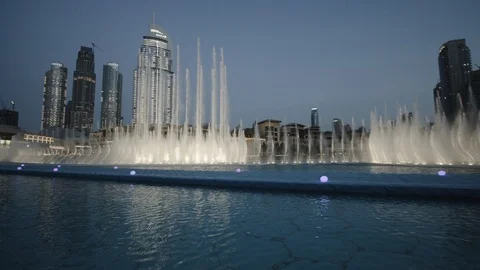 Dancing fountain in evening time in Khalifa Tower Area in Dubai 動画素材 113575231