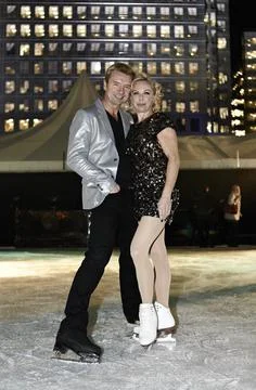 'Dancing On Ice' TV Programme - 03 Jan 2012 Stock Photos