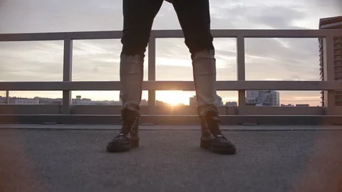 Dancing man house 스톡 동영상 82793090