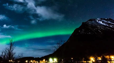 Dancing Polar lights Video stock 36170724