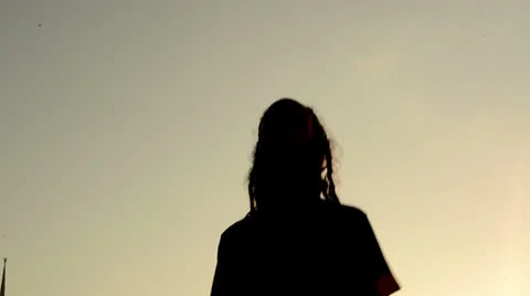 Dancing rapper with long dreadlocks Stock Footage 26728790