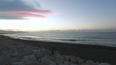 Dancing on the rocks  스톡 동영상 56828016