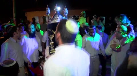 Dancing With A Sefer Tora Vidéo 53247277