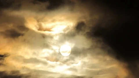 Dangerous sky covers the sun Stock Footage 85334524