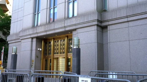 Daniel Patrick Moynihan United States Courthouse in New York City. Vídeo Stock 336273490