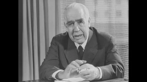 Danish physicist Niels Bohr. Speech 動画素材 296070163