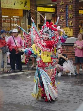 Dao Ma Dan Warrior Dancer Performs Street Opera at Baoan Temple Pilgrimage Stock Photos