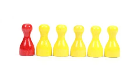 Dare To Be Different - Red and Yellow Game Tokens_02 库存照片