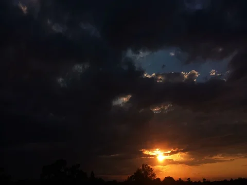 Dark and Dramatic Sunset Timelapse (2160p 25fps) Stock Footage 72823050