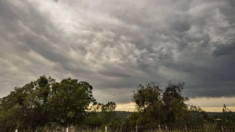 Dark and foreboding Storm Cloud Time Lapse 스톡 동영상 283376126
