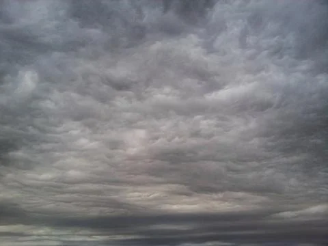 Dark cloud cover before a storm Foto stock