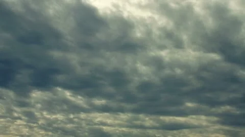 Dark Clouds 1a Medshot Stock-Footage 8836606