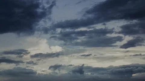 Dark clouds Stockbeeldmateriaal 12624583