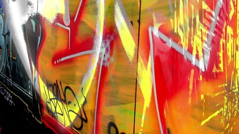 Dark Colors Graffiti Run 库存影片 79938189