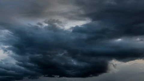Dark dramatic clouds timelapse Video stock 108062317