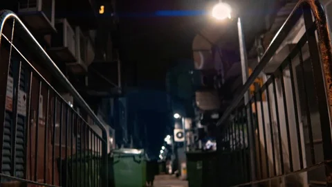 Dark Ghetto at Night Time Backdoor Alley Details Vídeo Stock 128576074