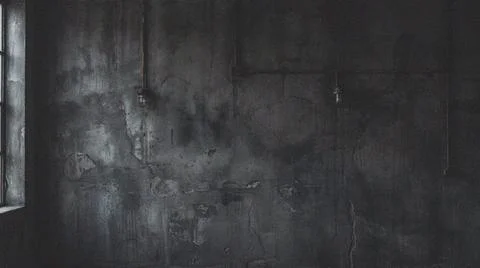 Dark grungy wall with window. Fotos Stock