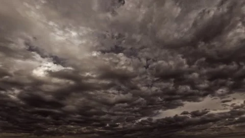 Dark heavy twilight clouds after storm - timelapse clip - loop video 動画素材 276520376