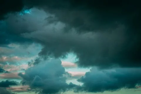 Dark rain clouds, thunderstorm. Soft selective focus. 스톡 사진
