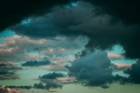 Dark rain clouds, thunderstorm. Soft selective focus. 스톡 사진