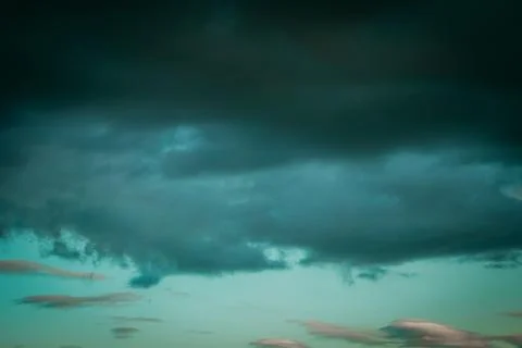 Dark rain clouds, thunderstorm. Soft selective focus. 스톡 사진