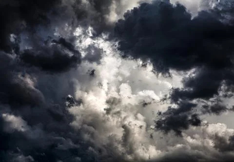 Dark Storm Clouds Stock-Fotos