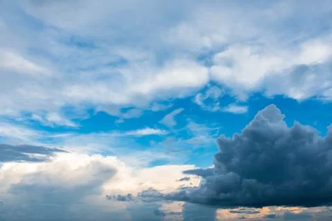 Dark Storm Clouds Before Rain. Foto stock