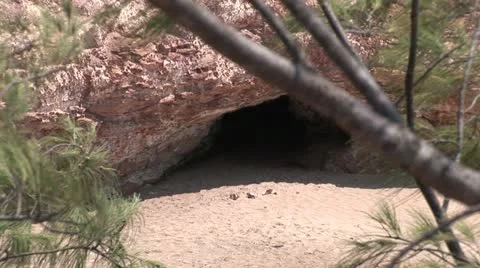 Darwin Beach cave Video stock 20607309