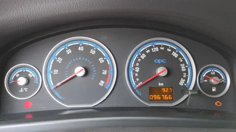 Dashboard 300 km \ h start engine arrow test Stock Footage 205743664