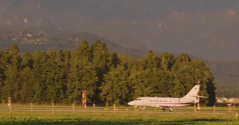 Dassault Falcon 2000EX airplane accelerate on the runway Stock Footage 170144916