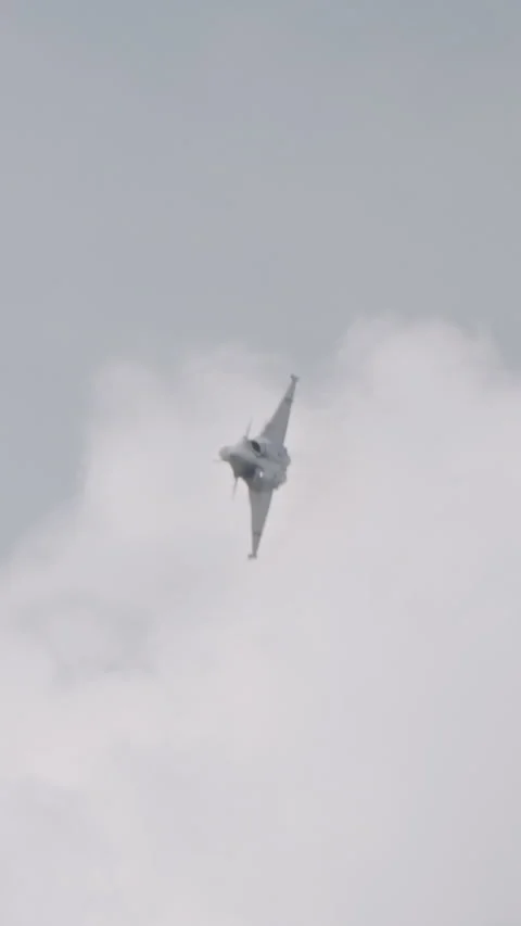 Dassault Rafale fighter jet preforming high speed maneuvers Stock Footage 320318936