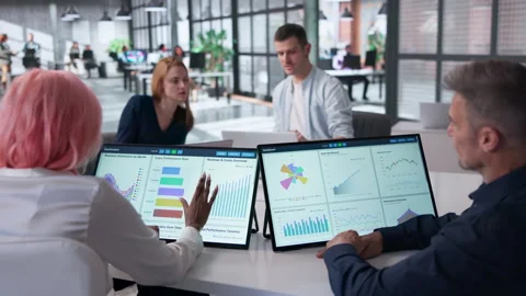 Data Analyst Leading Meeting Stock Footage 332902353