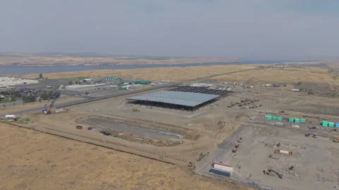 A data center being constructed in Umatilla, Oregon. Drone view. Stock Footage 346457438