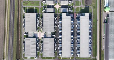 Data center, computing center, cloud services, big data, AI, machine learnings Video stock 303624072