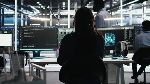 Data center engineer sees critical error message while using node tree software Stock Footage 307040137