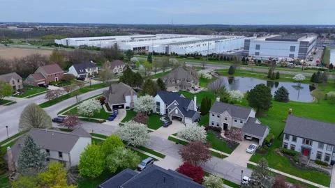 Data center facility and residential homes coexisting in Hilliard, Ohio Stock Footage 337198393