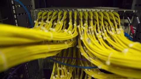 Data Center Servers With Yellow Cable Upload And Download Server  - Zoom Out Vidéo 58851911