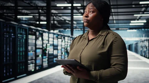 Data center software developer uses tablet to develop disaster recovery plans Stock Footage 317125084